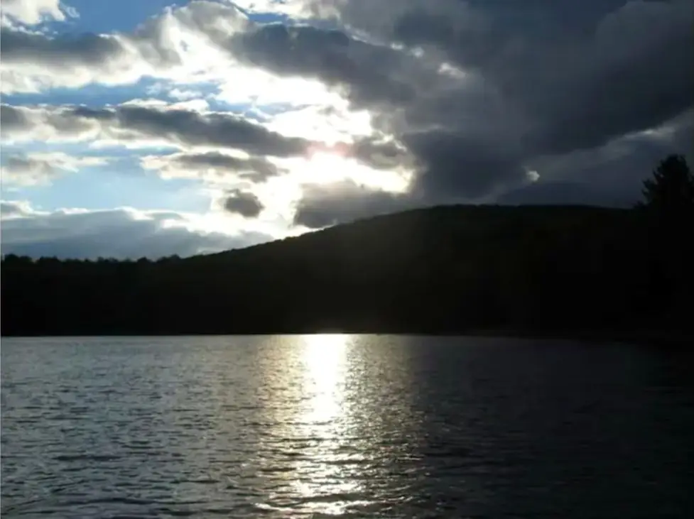 The Guest Lodge at Santa Claus Lake